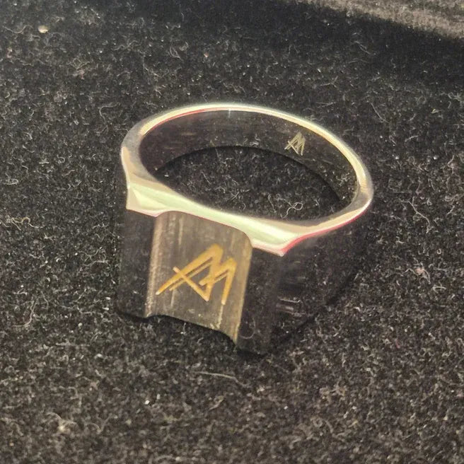 Mantor 2025 – Limited Edition Silver Signet Ring